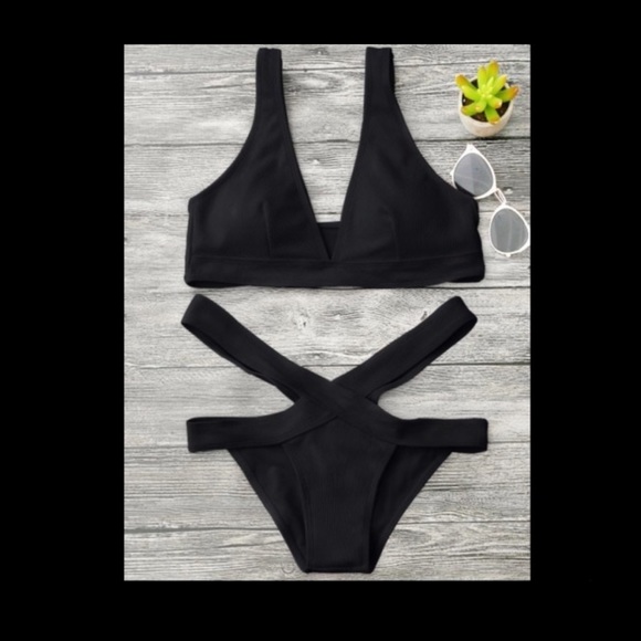 Brand new black Zaful bikini!